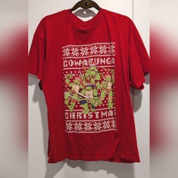 TMNT  Christmas T-shirt - Picture 1 of 5